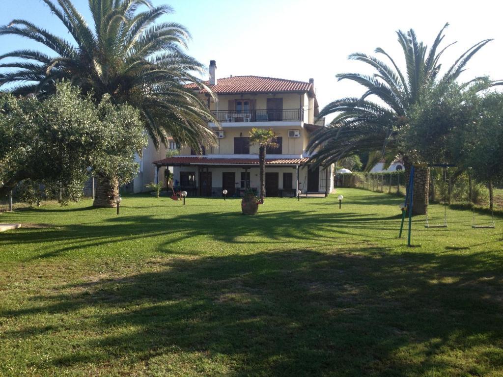 Villa Maria Políhrono Kültér fotó